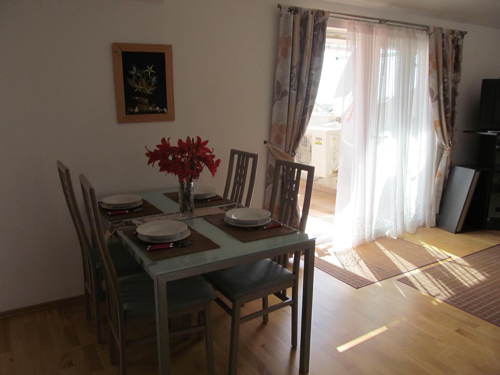 Apartment Danese Promajna Zimmer foto