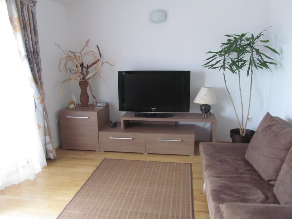 Apartment Danese Promajna Zimmer foto