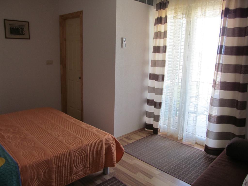 Apartment Danese Promajna Zimmer foto